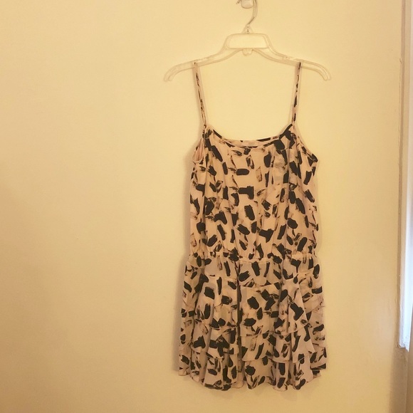 Banana Republic Dresses & Skirts - Banana Republic Spaghetti Strap Dress Petite M